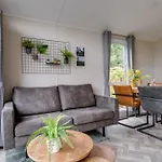 Chalet Modern Op De Veluwe
