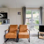 Modern Op De Veluwe Alpstuga *