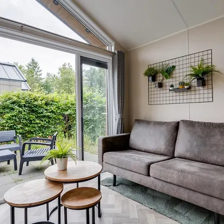 Chalet Modern Op De Veluwe