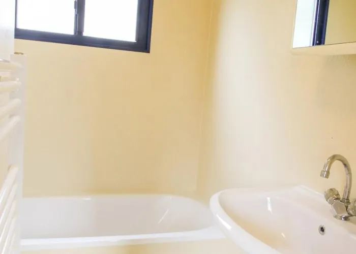 Modern Op De Veluwe 木屋 *